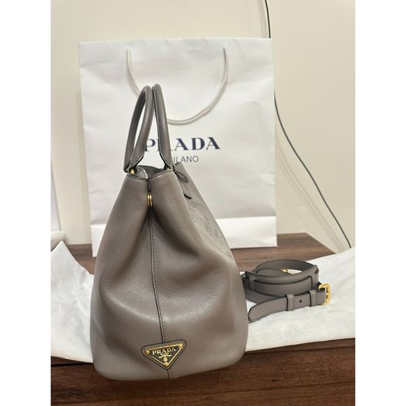 LUXURY PRADA SHOULDER BAG HANDBAG 1BA579 : ARGILLA COLOR, LEATHER NEW - Picture 4 of 7